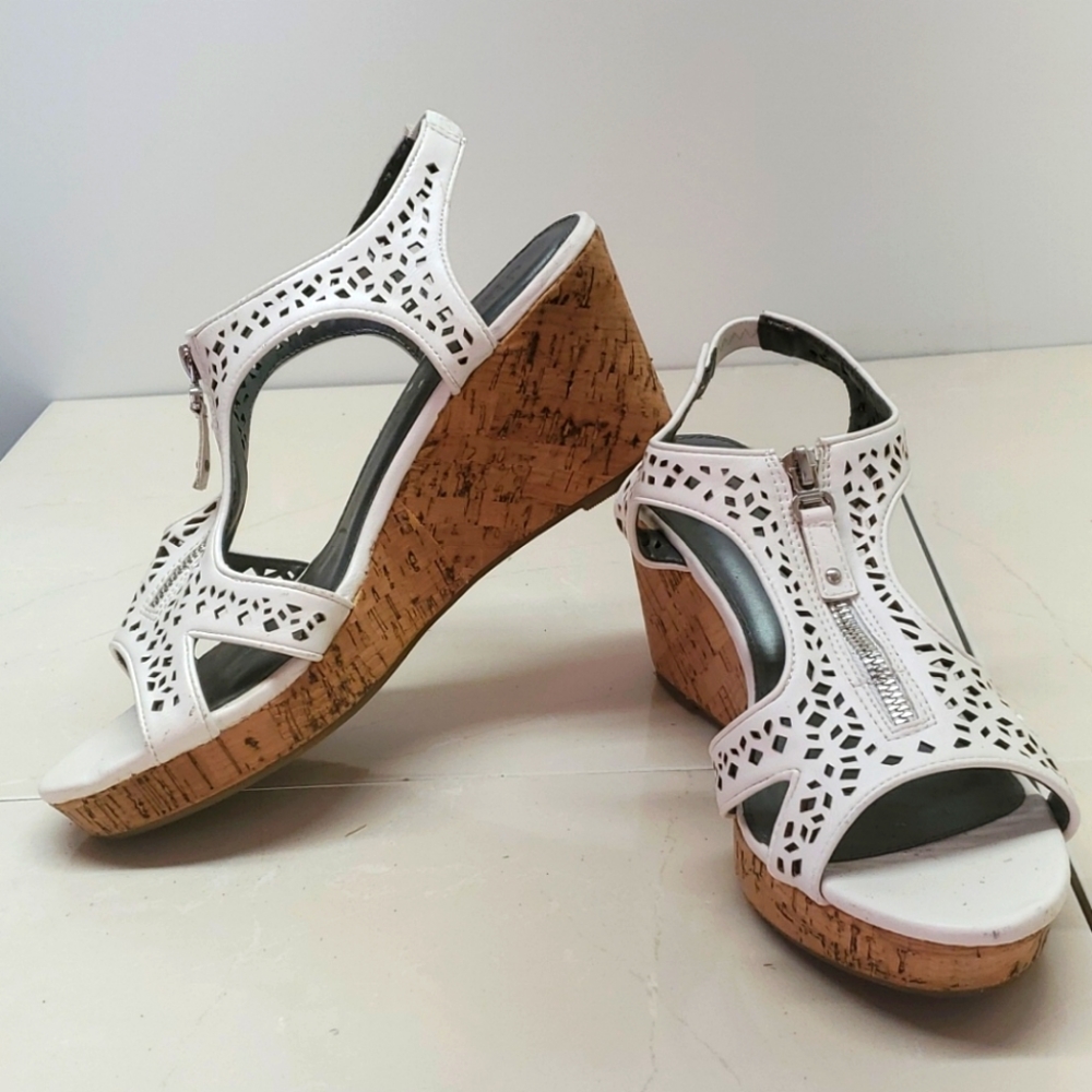 Diba White Cork Wedge Zip Up Heela